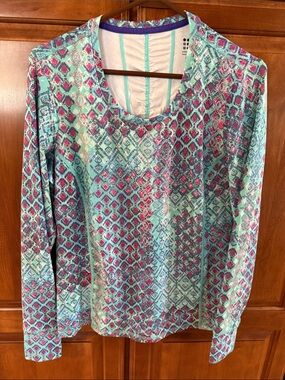 Printed Long-Sleeve Women's Performance Top